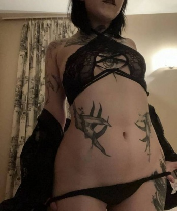 Встречи со мной - это воплощение ваших самых тайных фантазий. 🌙
💋 Я с удовольствием сопровождаю вечеринки и деловые встречи, подчеркивая вашу привлекательность и успех. Я сделаю вас центром внимания, доставив истинное наслаждение и неповторимые эмоции. 🌟
📸 На фото, которые ты можешь увидеть здесь, я в предвкушении незабываемого времяпровождения в Москве. Только дотронься до моего мира, и я покажу тебе рай, полный удовольствий. 🔥
💖 Я изучила искусство соблазна и обладаю множеством интересных талантов. В моем арсенале массаж, стриптиз, ролевые игры и многое другое. Позволь мне удивить тебя своим потрясающим опытом и умением доставлять истинное удовольствие.
💌 Я по адресу в Москве жду встречи с поклонниками и ценителями истинной красоты и наслаждения. Позвони мне прямо сейчас и окунись в мир эротических фантазий и незабываемого блаженства. ✨ Елизавета